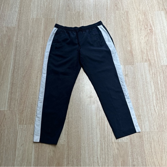 Banana Republic Athletic Style Mid Rise Ankle Pants Size 6 - Picture 2 of 13